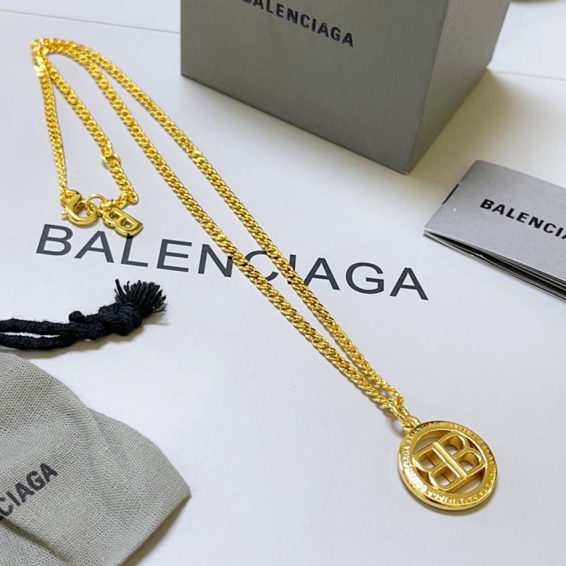 Balenciaga Necklaces - Click Image to Close